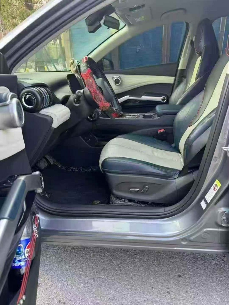 湛江23年比亚迪元4