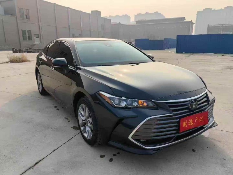 潍坊21年丰田亚洲龙2