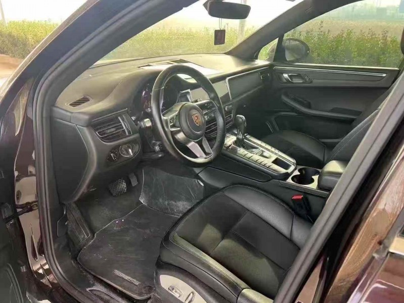 威海20年保时捷Macan4