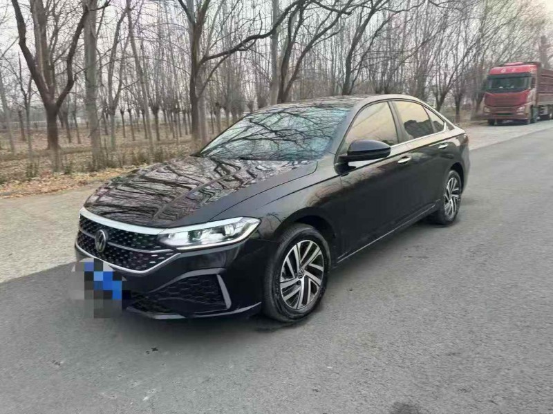 张家口25年大众朗逸2