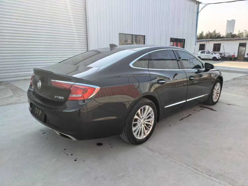 徐州19年别克君越5