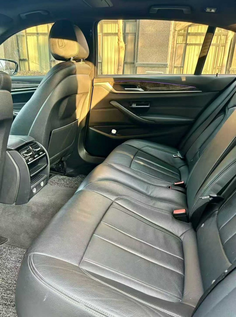 烟台17年宝马5系7