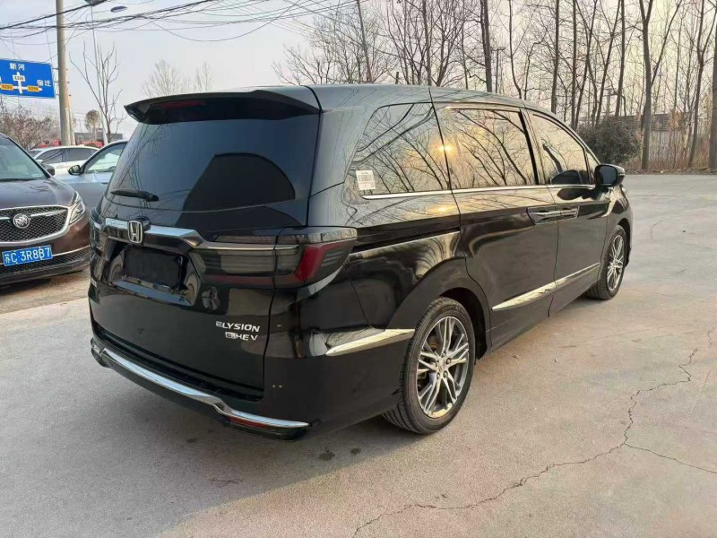 徐州22年本田艾力绅8