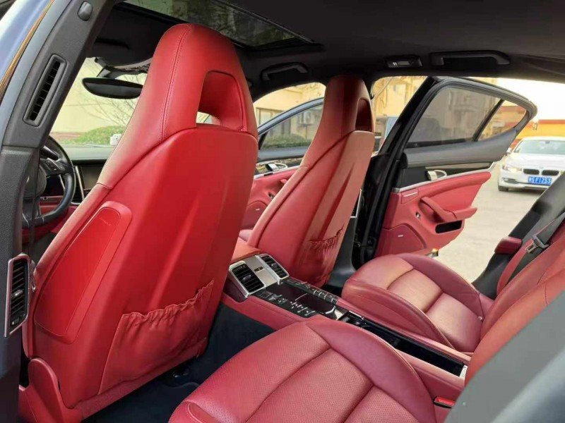 徐州15年保时捷帕拉梅拉5