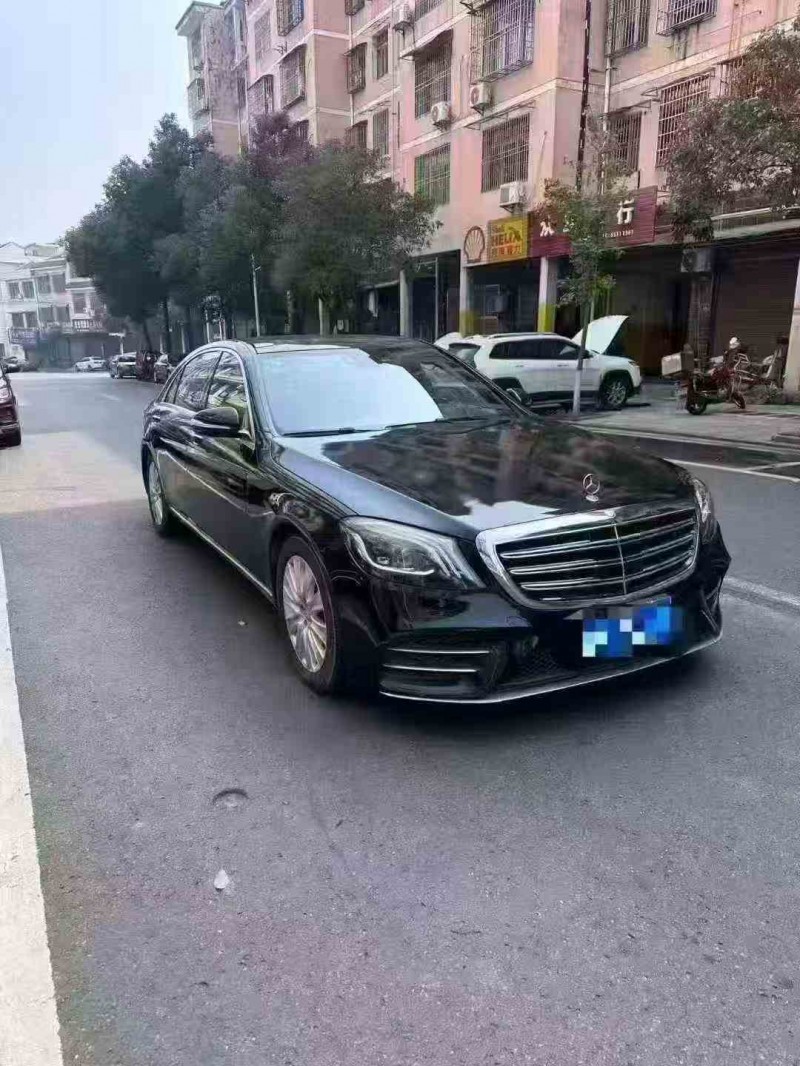 张家界17年奔驰S3