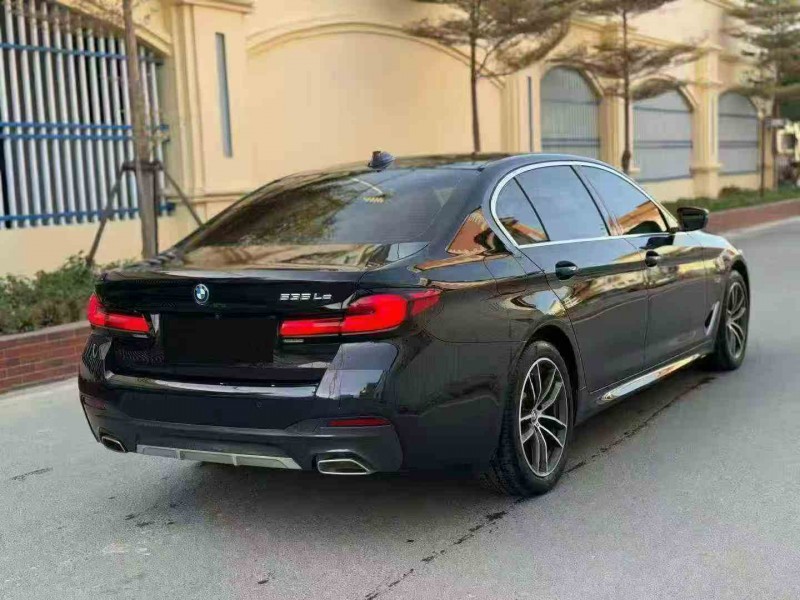 南平23年宝马5系8