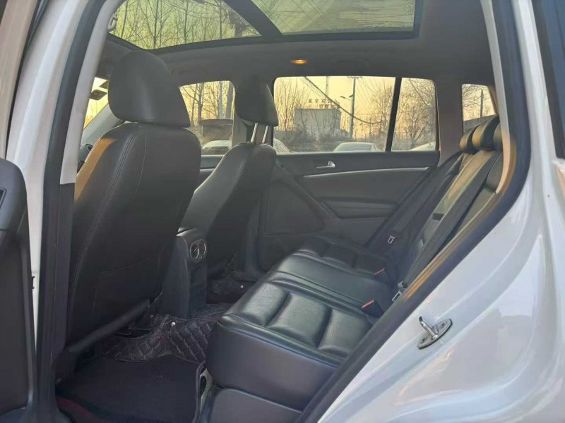 徐州16年大众途观5