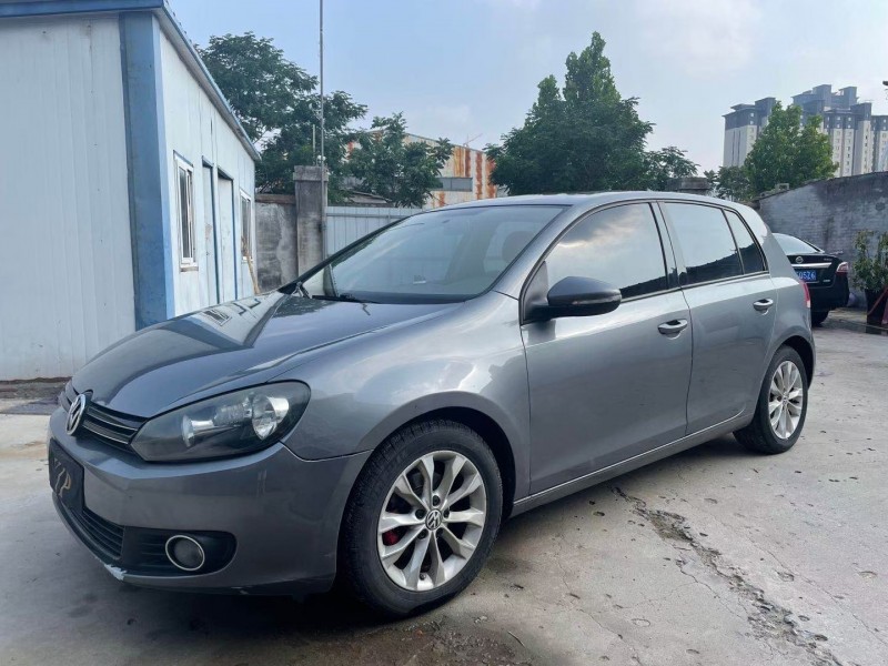 济宁12年大众高尔夫2