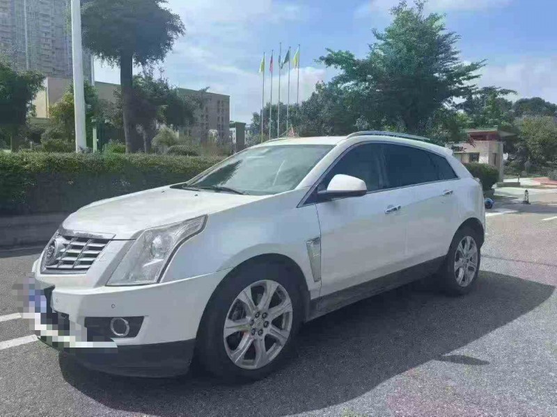 湛江16年凯迪拉克SRX3