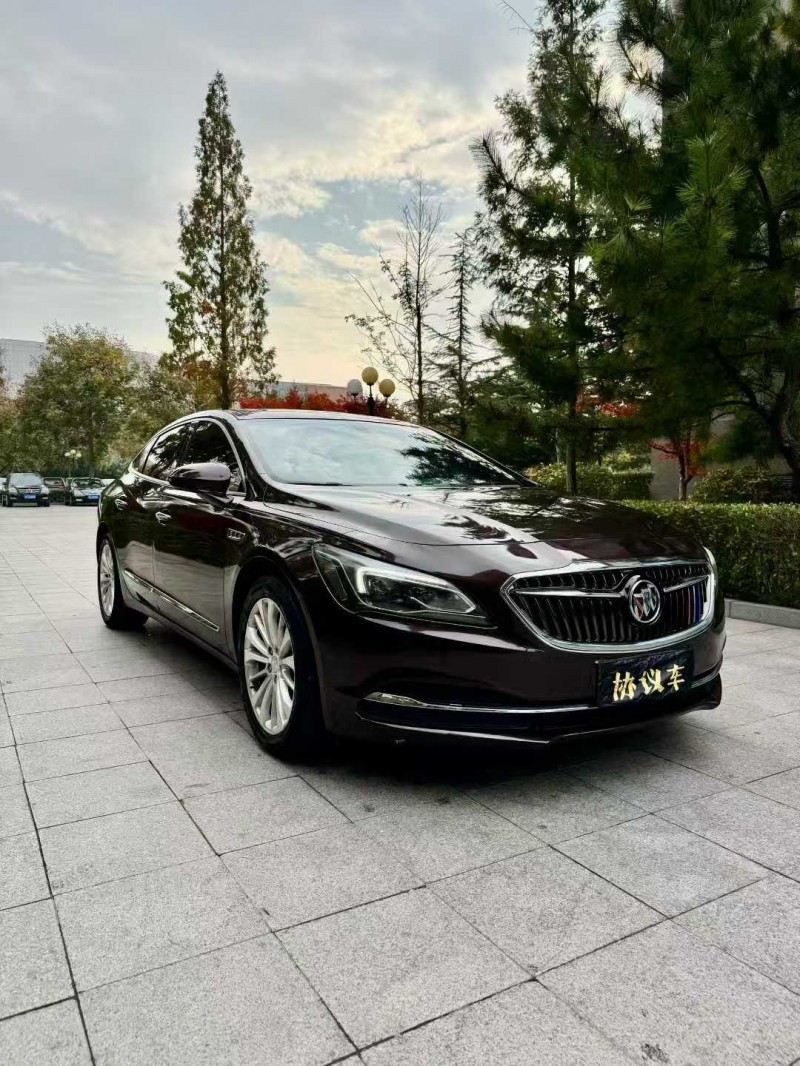 烟台18年别克君越3