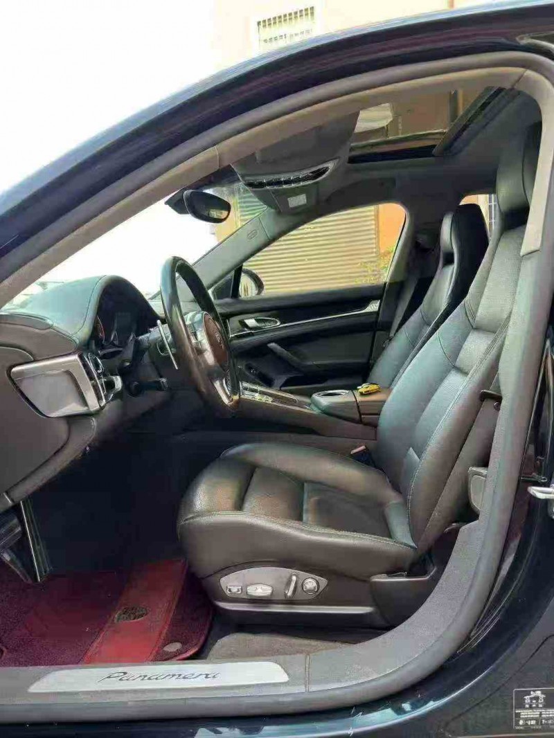 南平15年保时捷帕拉梅拉5