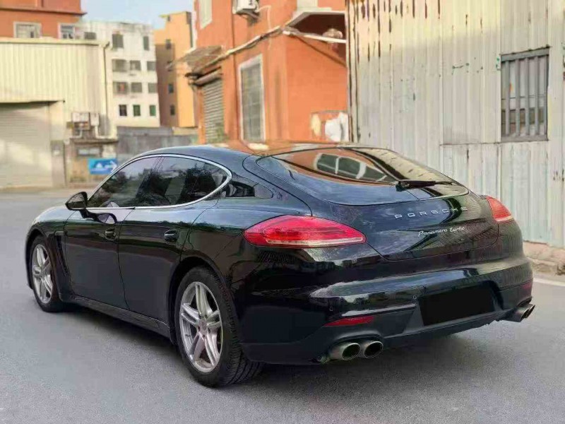 南平15年保时捷帕拉梅拉7