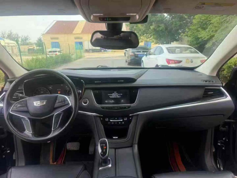 徐州18年凯迪拉克XT56