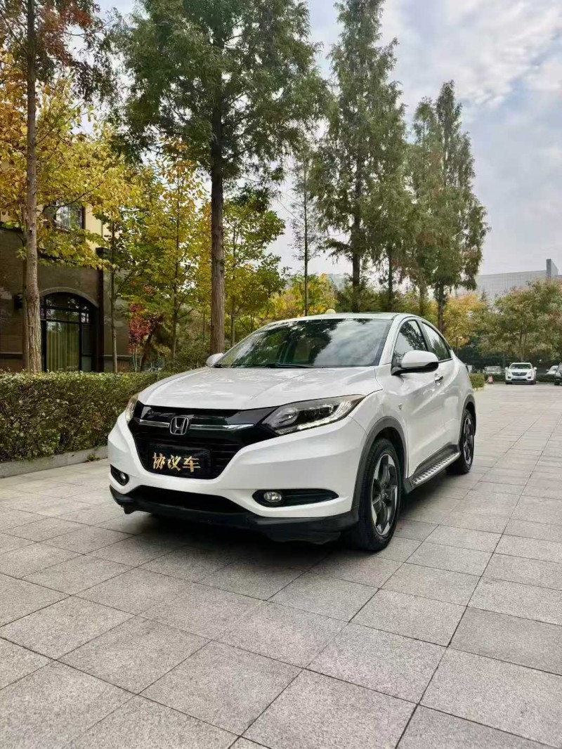 烟台17年本田缤智2