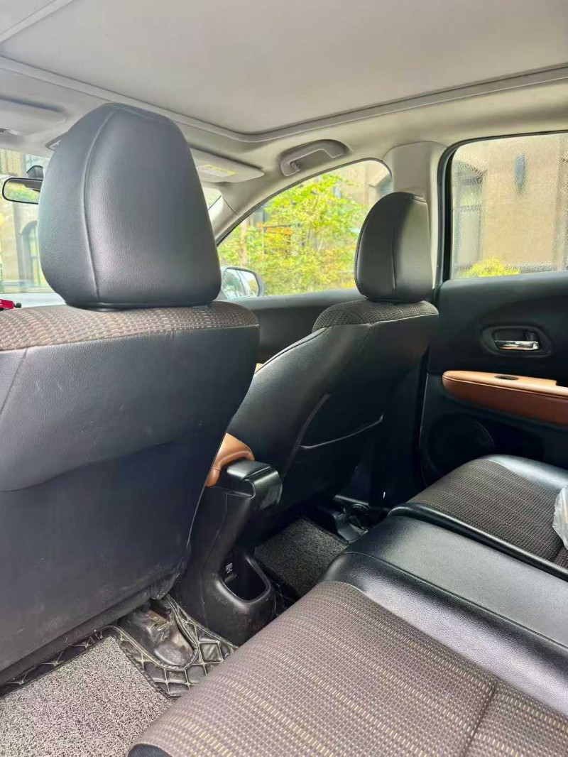 烟台17年本田缤智7