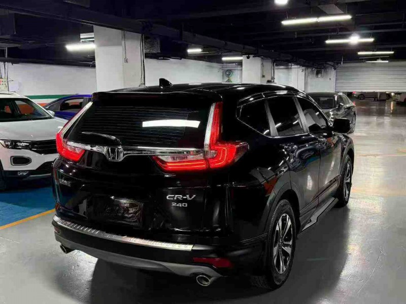 成都20年本田CRV7