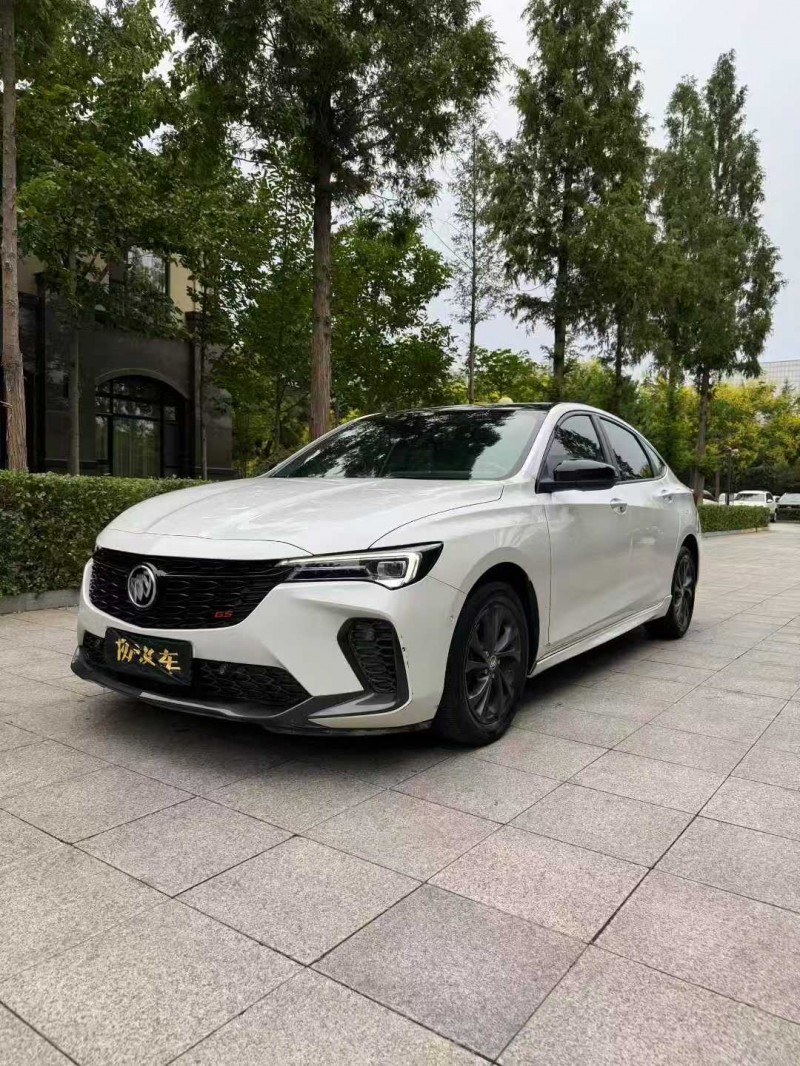 烟台22年别克威朗2