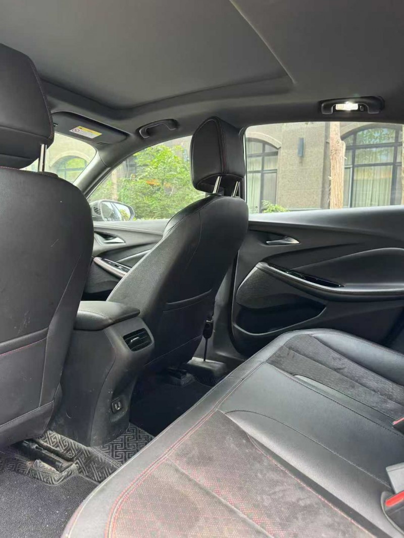 烟台22年别克威朗7