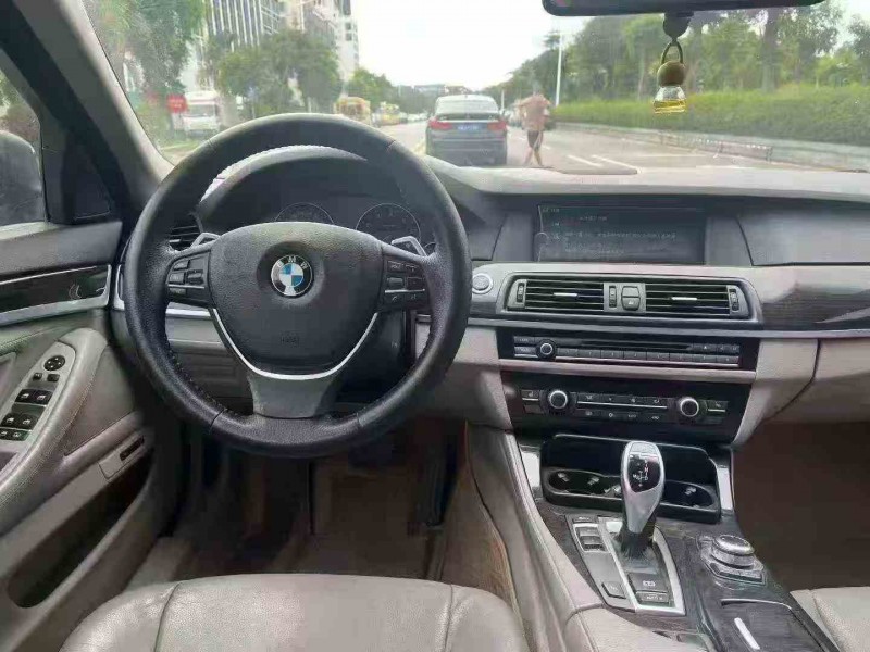 湛江10年宝马5系4