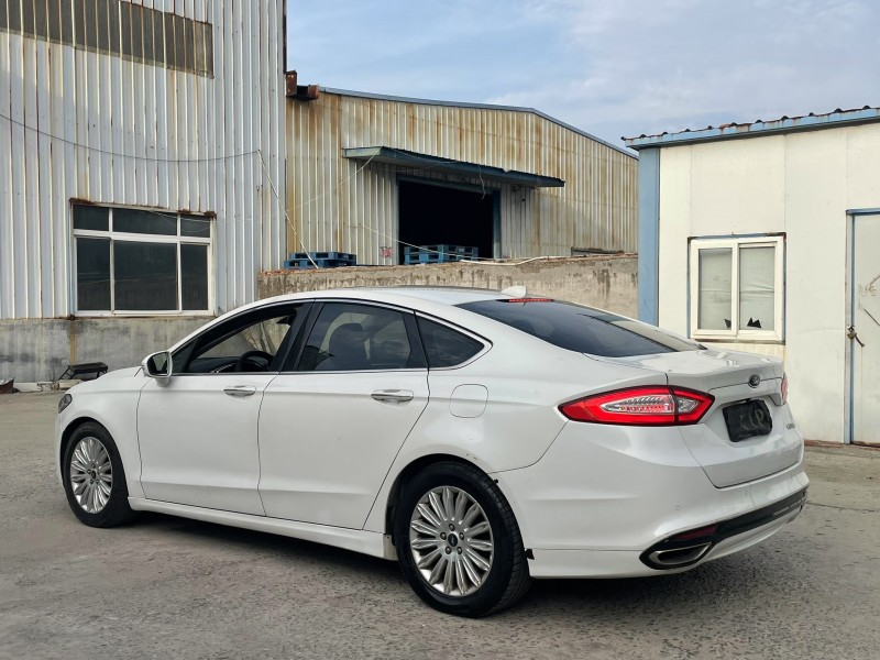 济宁14年福特蒙迪欧8