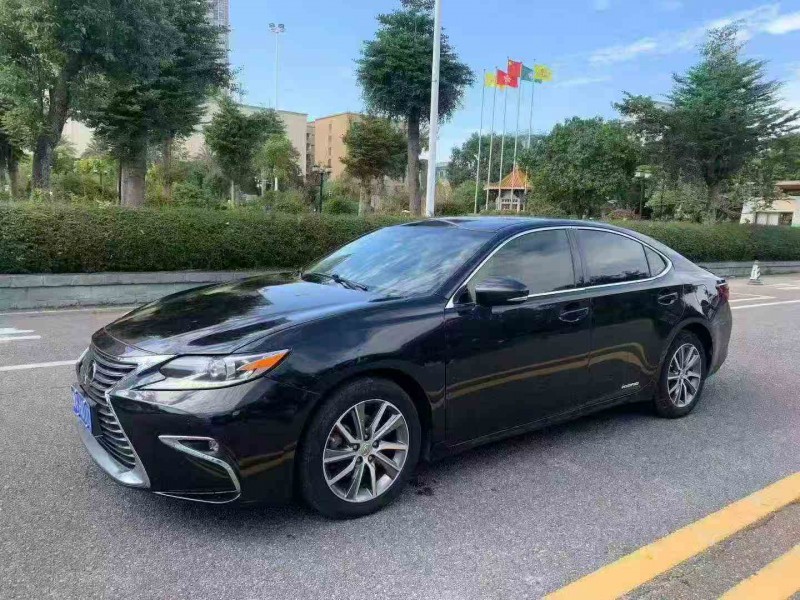 湛江16年雷克萨斯ES3