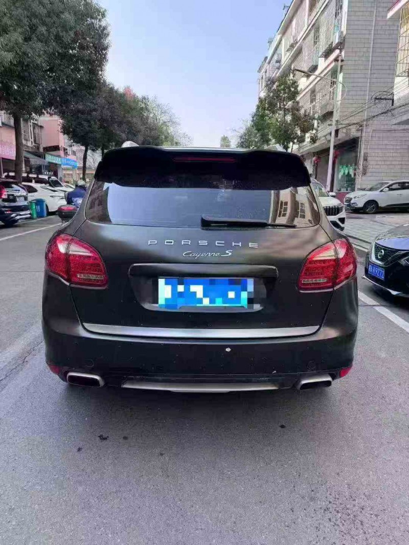 湘潭14年保时捷卡宴8