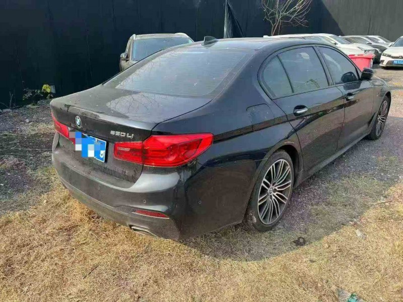 荆州18年宝马5系8