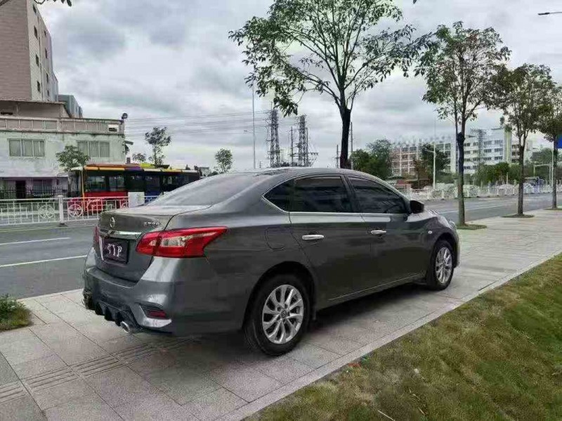 湛江23年日产轩逸7