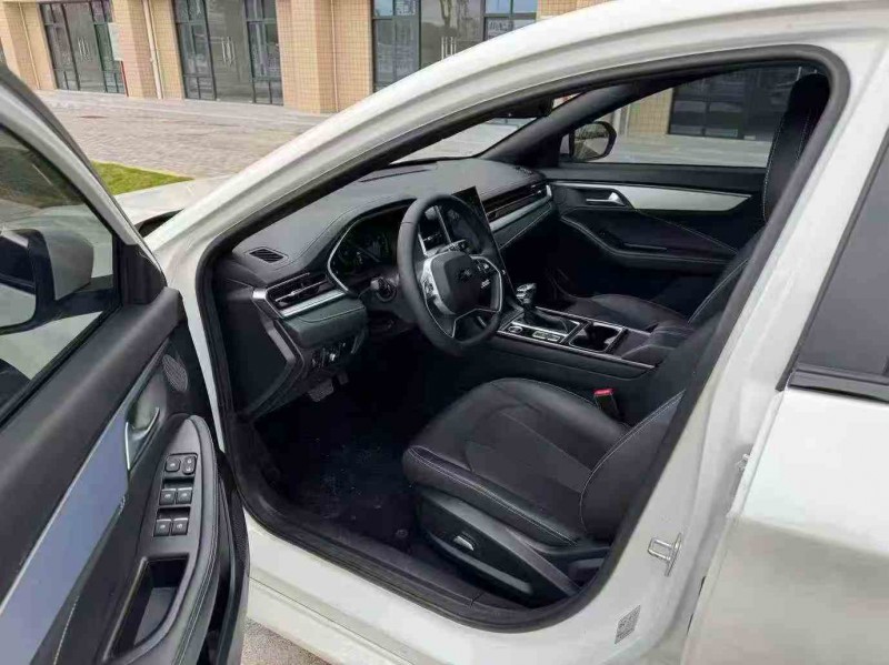 珠海23年江淮思皓4