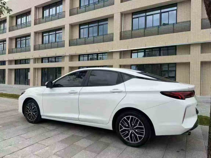 珠海23年江淮思皓7