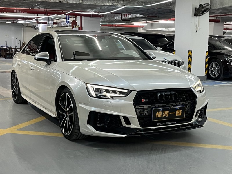深圳18年奥迪S42