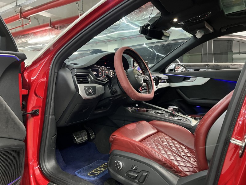 深圳18年奥迪S44