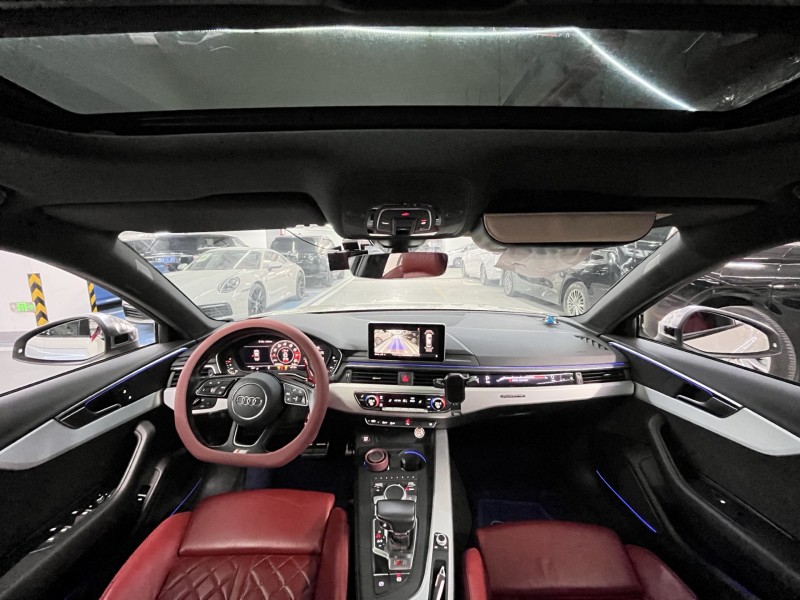 深圳18年奥迪S45