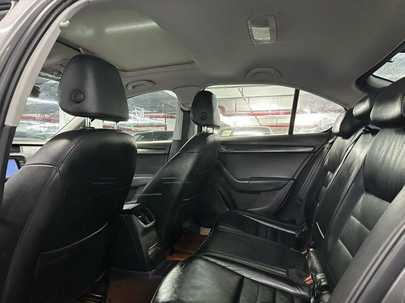 深圳16年斯柯达明锐6