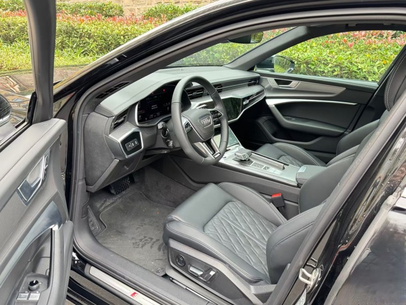 徐州25年奥迪A6L8