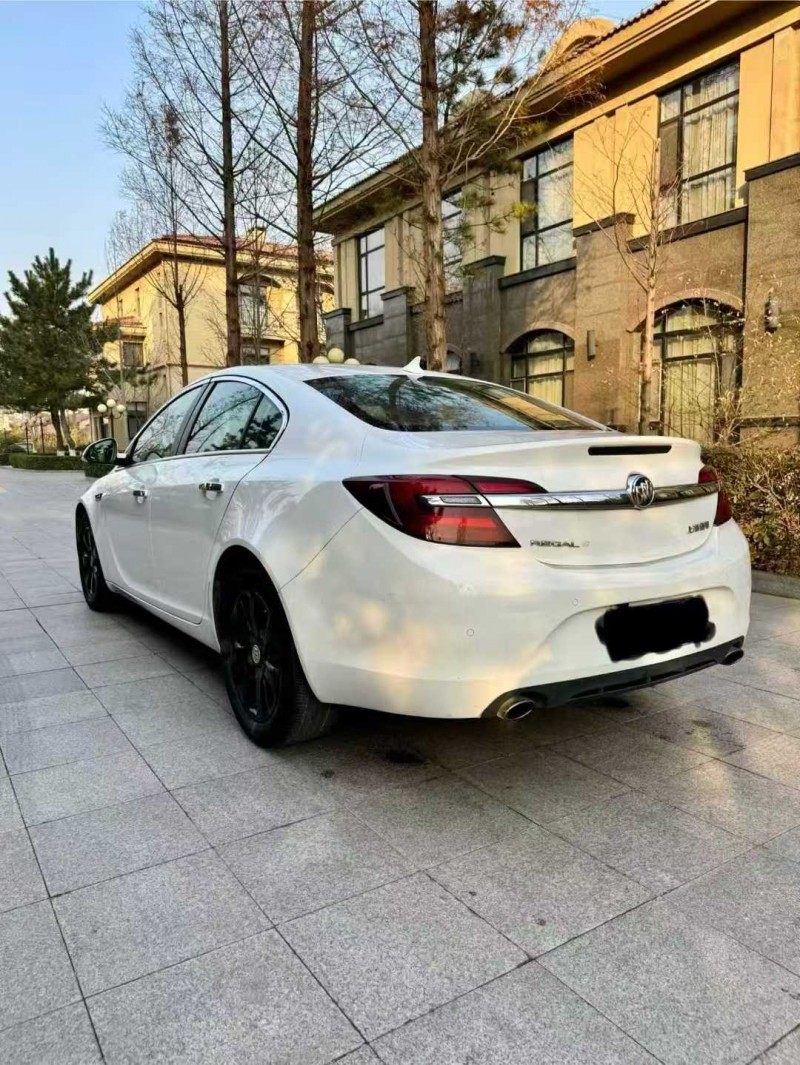 烟台15年别克君威6