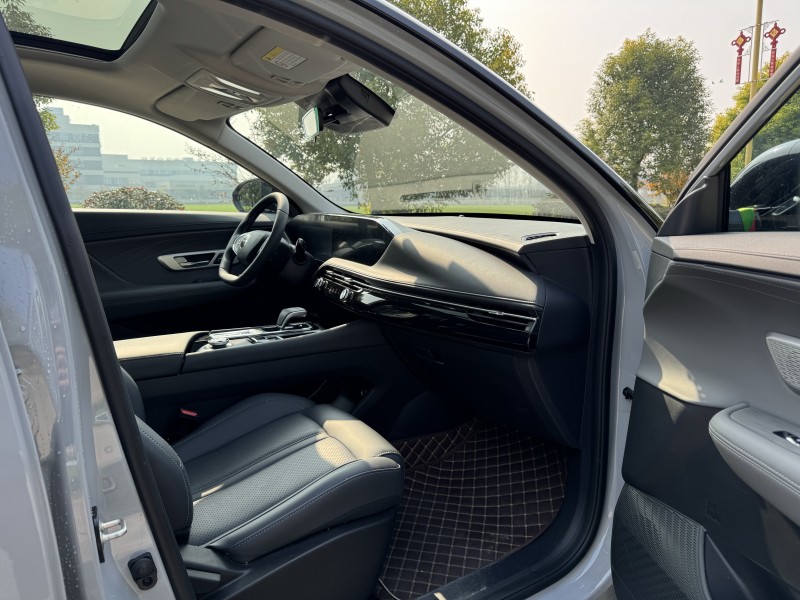 盐城25年东风风神8