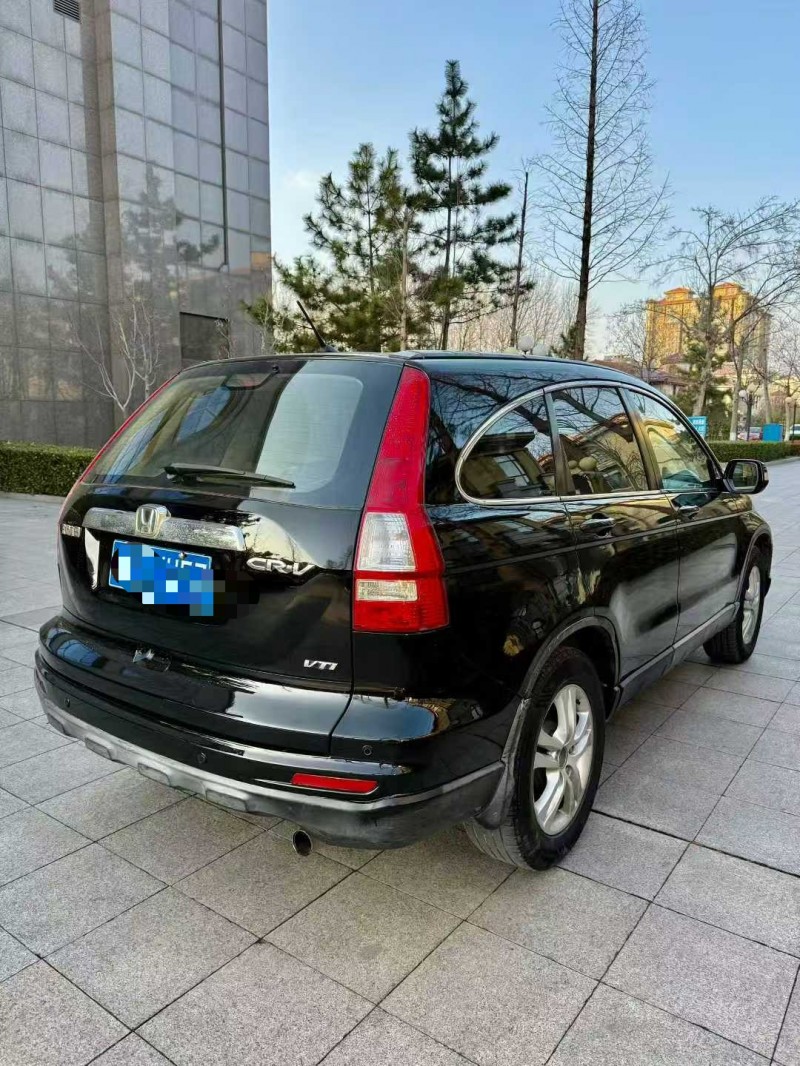 烟台11年本田CRV2