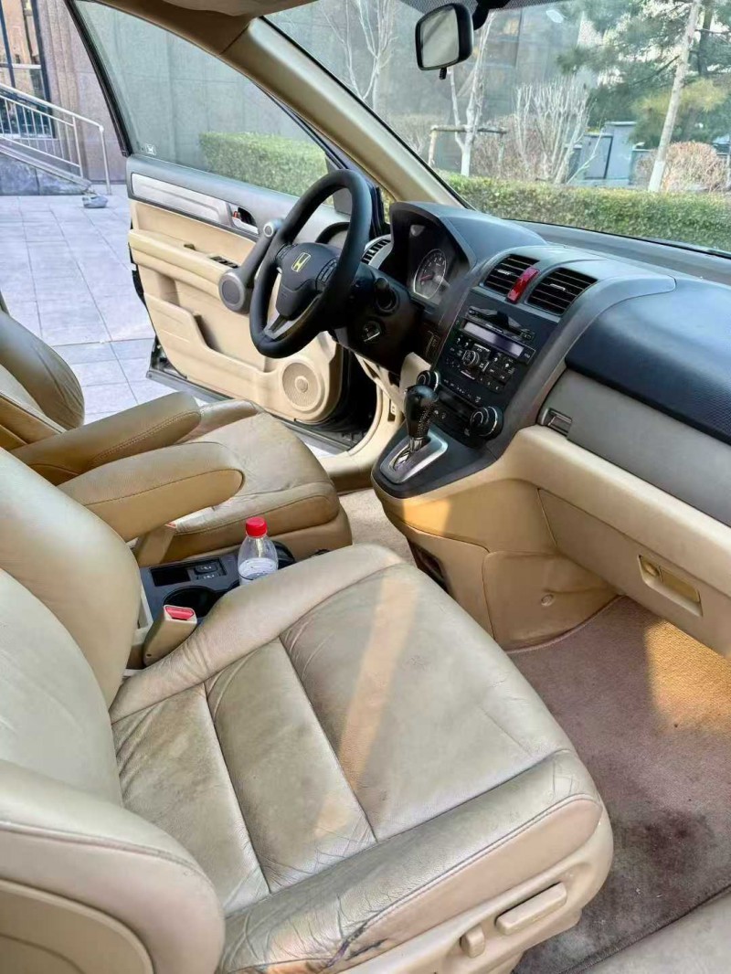 烟台11年本田CRV9