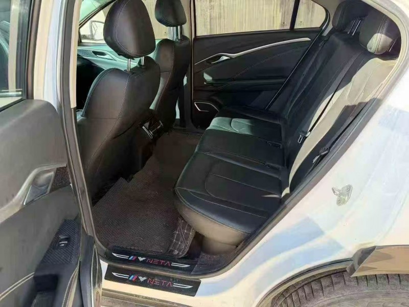 青岛20年丰田RAV4荣放5