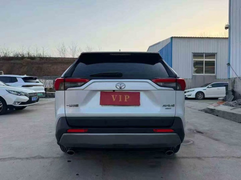 青岛20年丰田RAV4荣放6