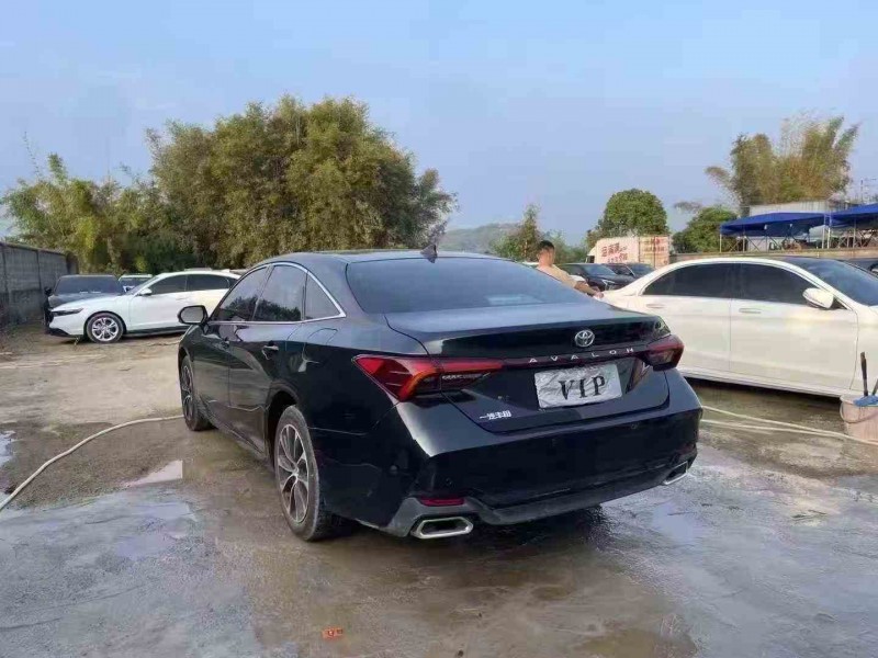 深圳25年丰田亚洲龙7