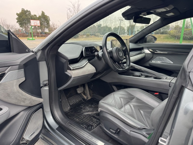 盐城22年极氪汽车0016