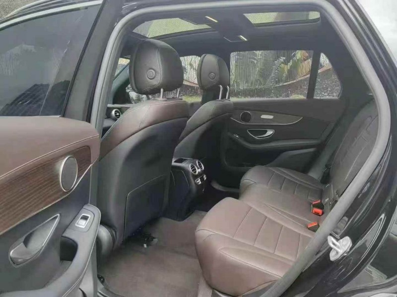 广州23年奔驰GLC3