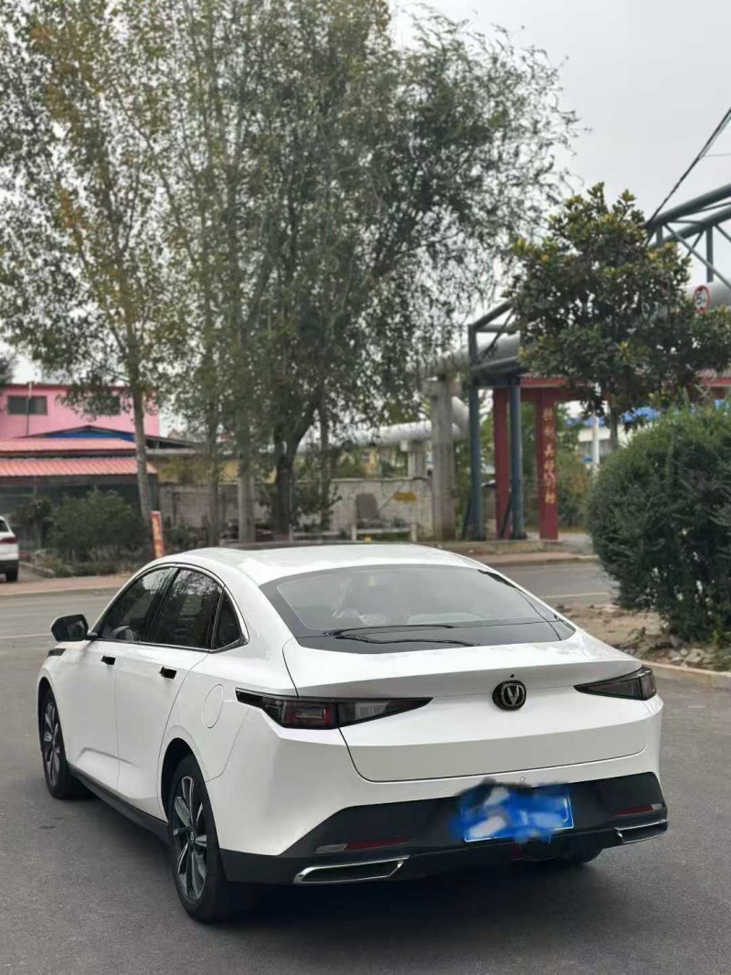 枣庄24年长安汽车逸动3