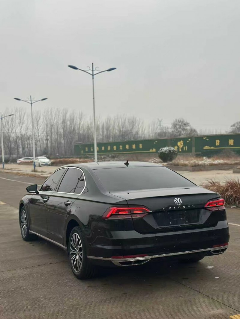 枣庄19年大众辉昂4