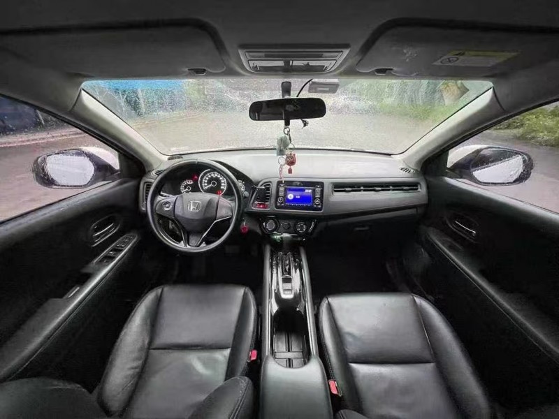 佛山17年本田缤智6
