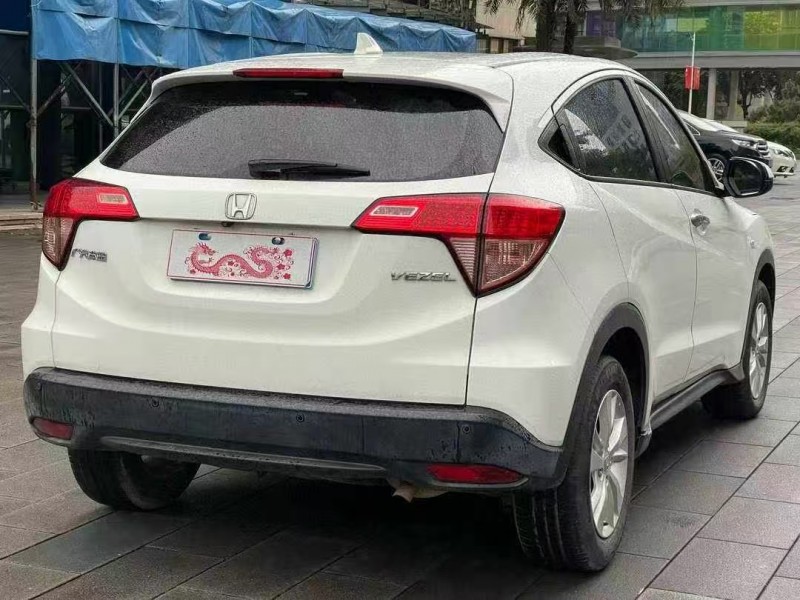 佛山17年本田缤智8