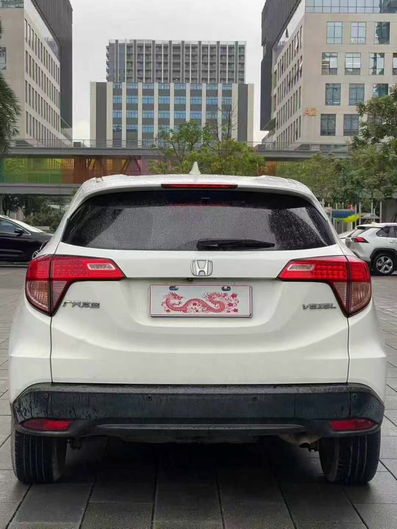 佛山17年本田缤智9