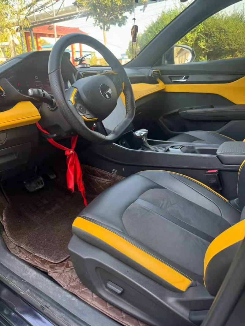 枣庄22年东风奕炫8